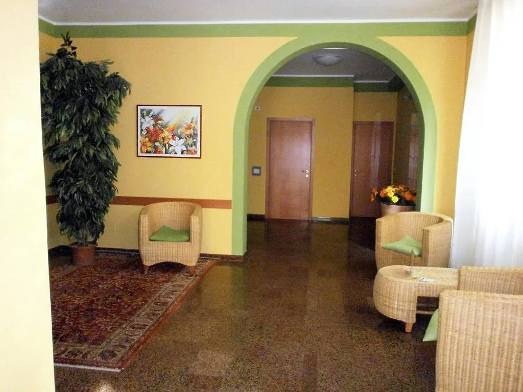 Aparthotel Residence Carioca Rimini