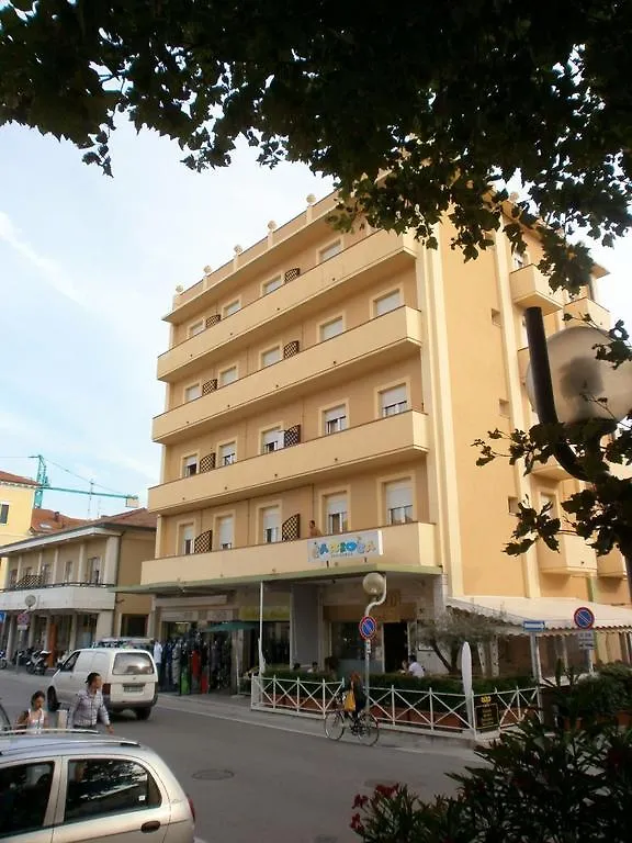 Residence Carioca Rimini 2*,